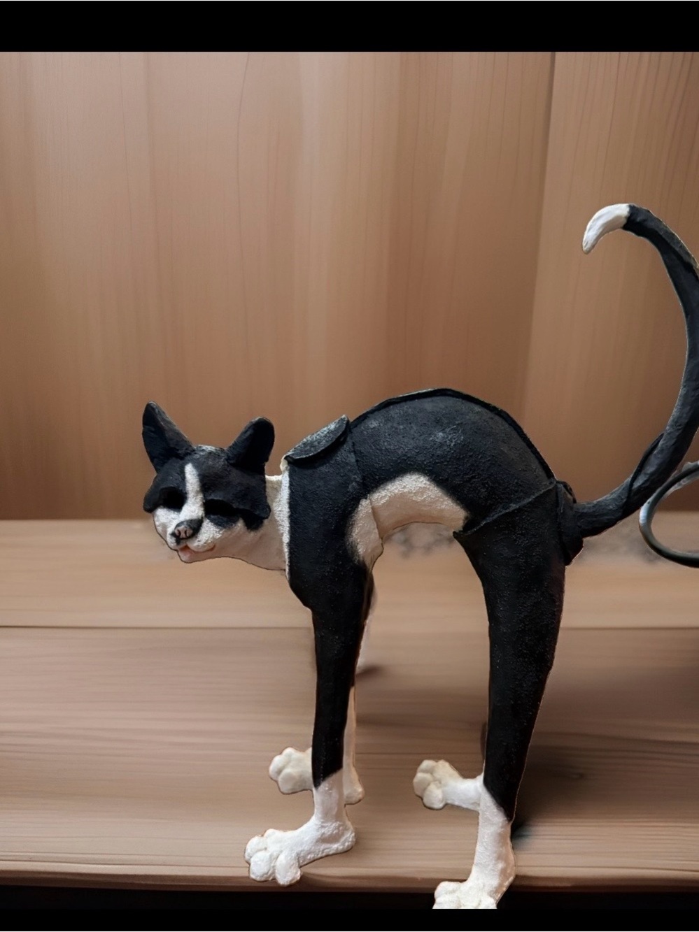 “A Breed Apart” “ARCHIE” tuxedo Cat Figurine Decorative Pet Sculpture